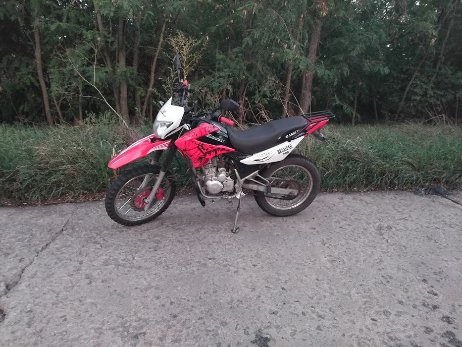 Мотоцикл Kamax broxigar