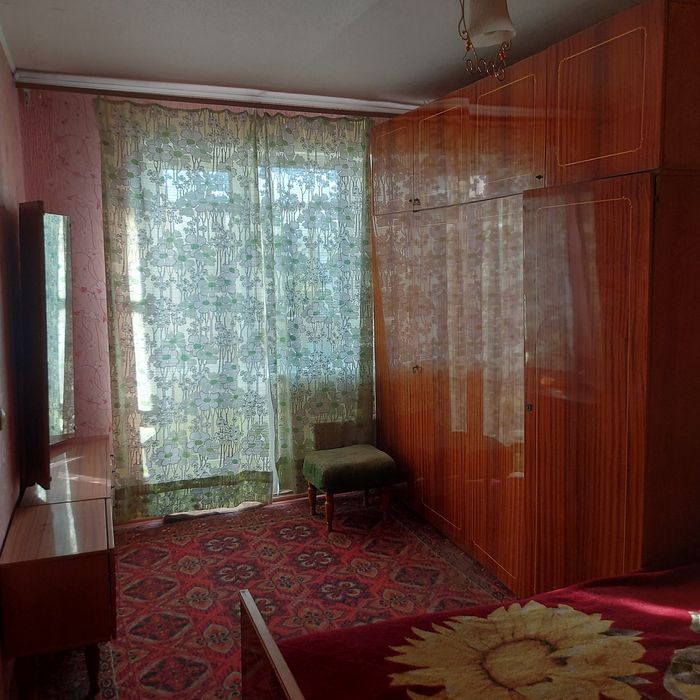 Продам 3х комн квартиоу на 4 микр