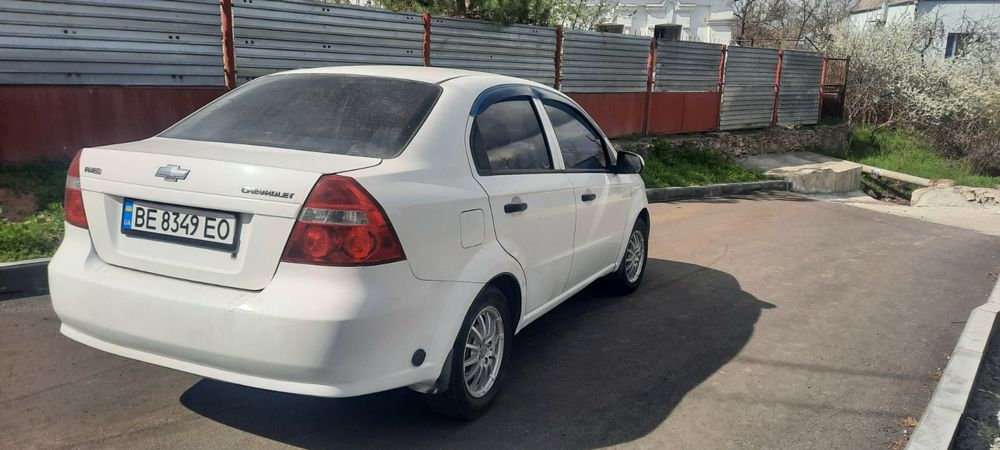 Шевроле авео 1.5 Gas в отличном состоянии