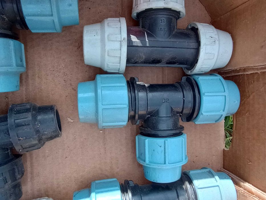 Trójniki i kolana PE, 25 i 32