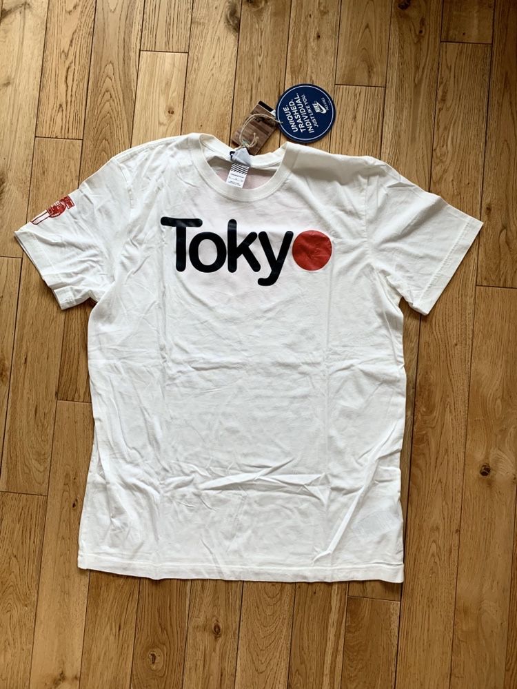 Nike TOKIO T-shirt