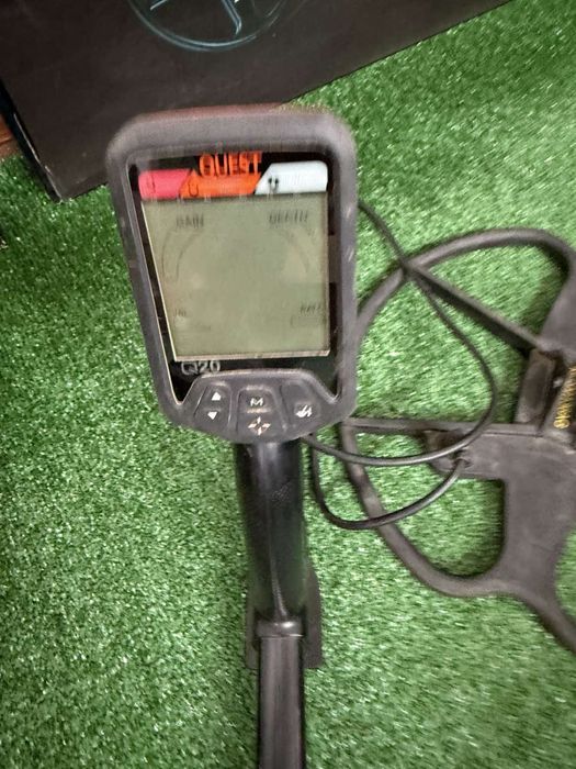 Металошукач Quest Q20+Arven 32. Металлоискаткль Квест