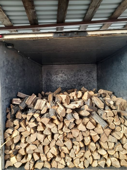 Дрова колотые твердых пород и Фруктовые