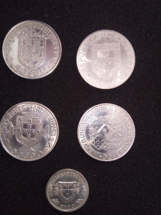 Moedas em prata em excelente estado