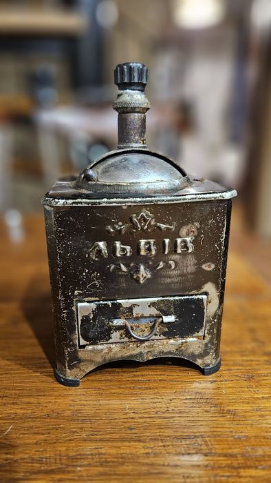 Stary młynek do kawy zabytkowy PRL lwów