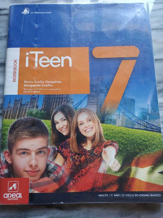 Vendo livro de actividades iteen 7 ano.