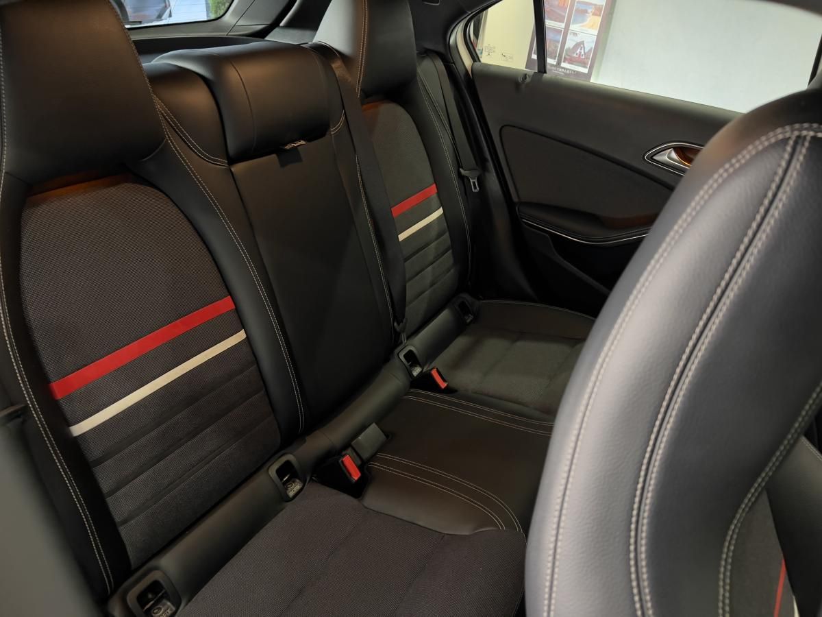 Mercedes-Benz A 180 CDI 7G-DCT Urban