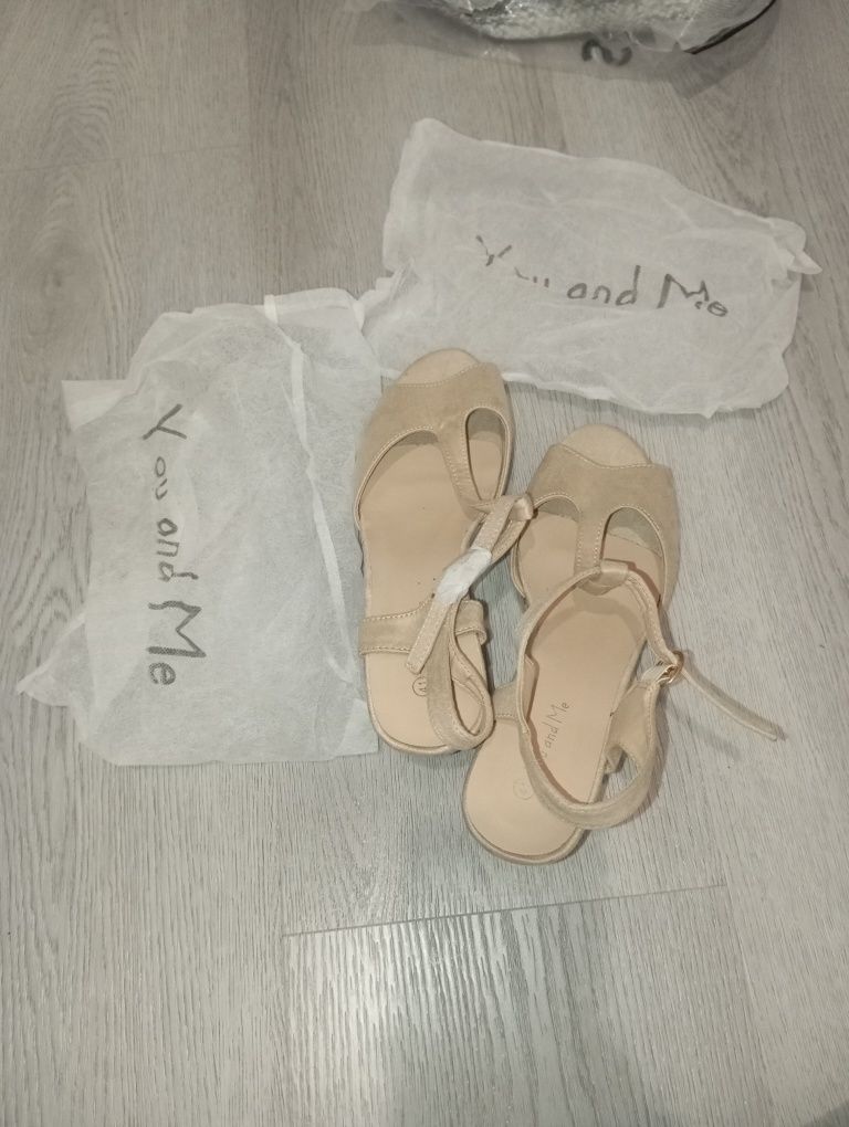 Sapatos de salto novos tamanho 41