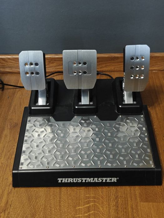 Thrustmaster T-LCM Pedals – pedały z load cellem