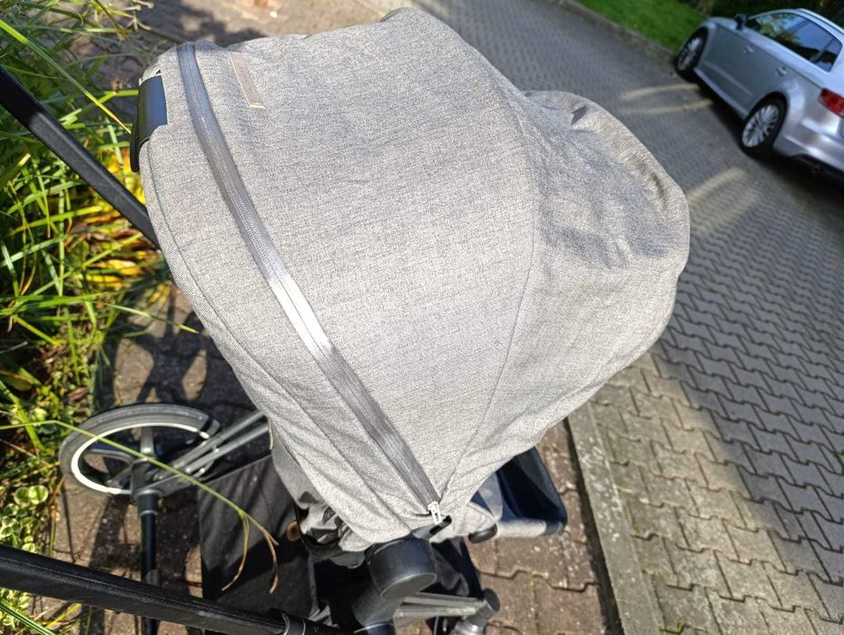 Cybex Priam 2.0, Manhattan Grey, Stelaż chrom, spacerówka, gondola