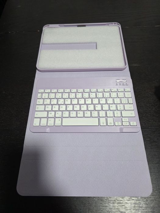 Capa com teclado ipad