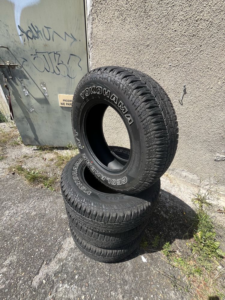 Opony Yokohama Geolander Jak nowe Caloroczne 235/70r16