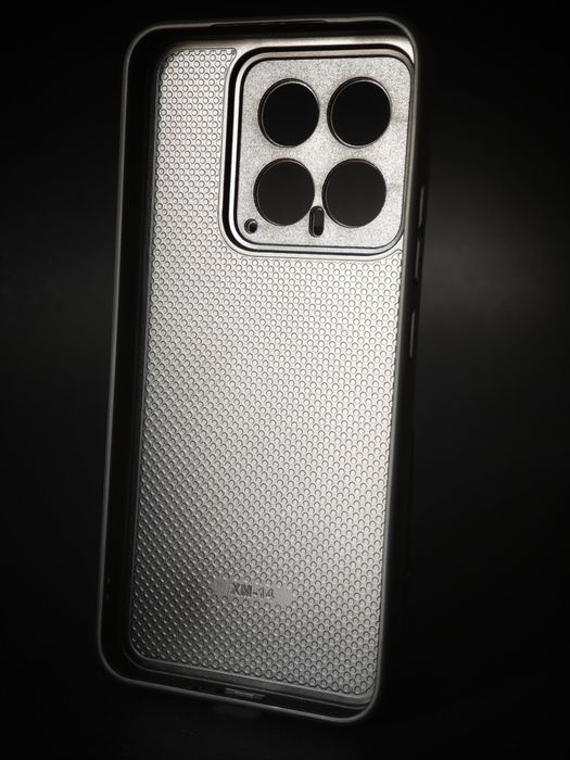 Duas Capas de Protecção Preto e Prata Baço para Telemóvel Xiaomi 14