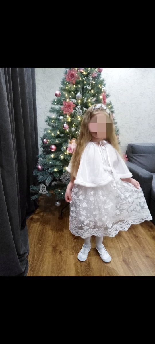 Белое платье ажурное для девочки 5-6лет, платье снежинки