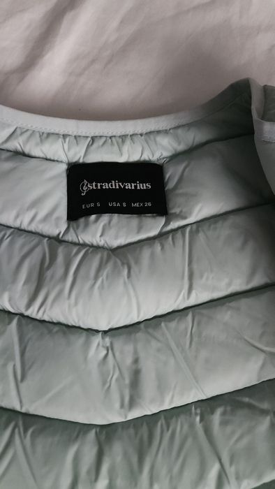 Kurtka puchowa Stradivarius S