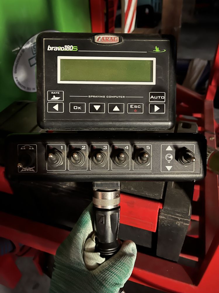 Opryskiwacz polowy Stanimpex 2800l 21m