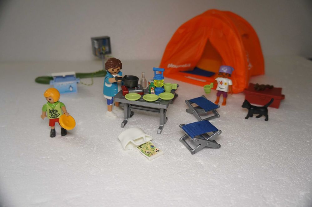 Playmobil 1043  namiot rodzina na kampingu Playmobile