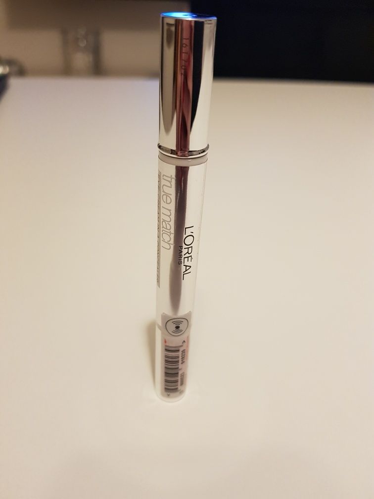Korektor pod oczy Loreal