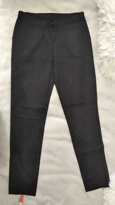 Spodnie damskie klasyczne