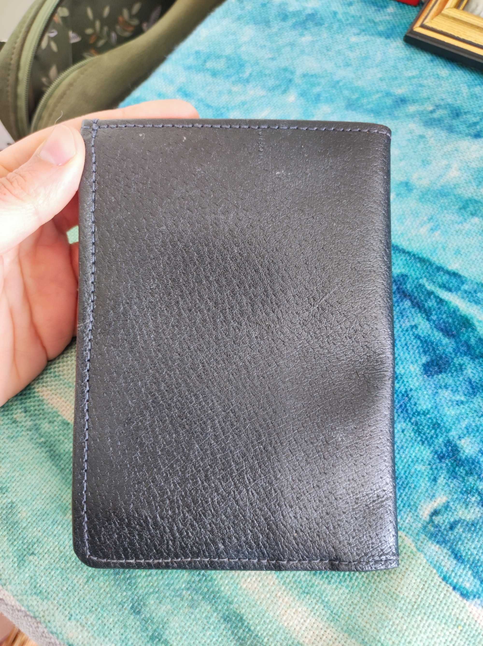 skórzany portfel męski czarny