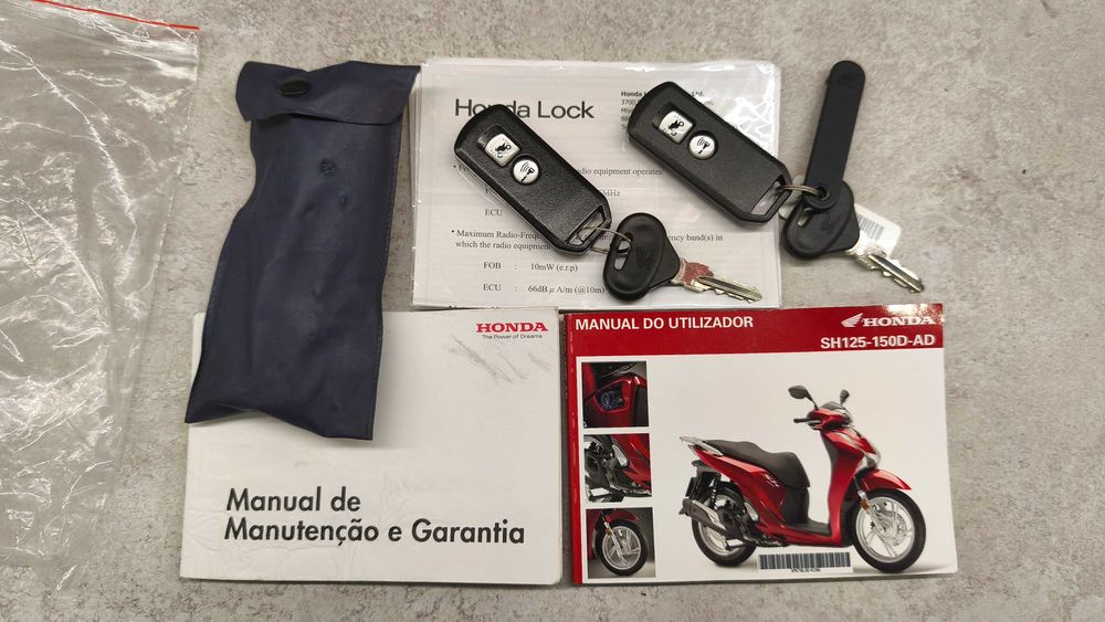 Scooter Honda SH 125i ABS TopBox SmartKey Full LED 3450km - como nova