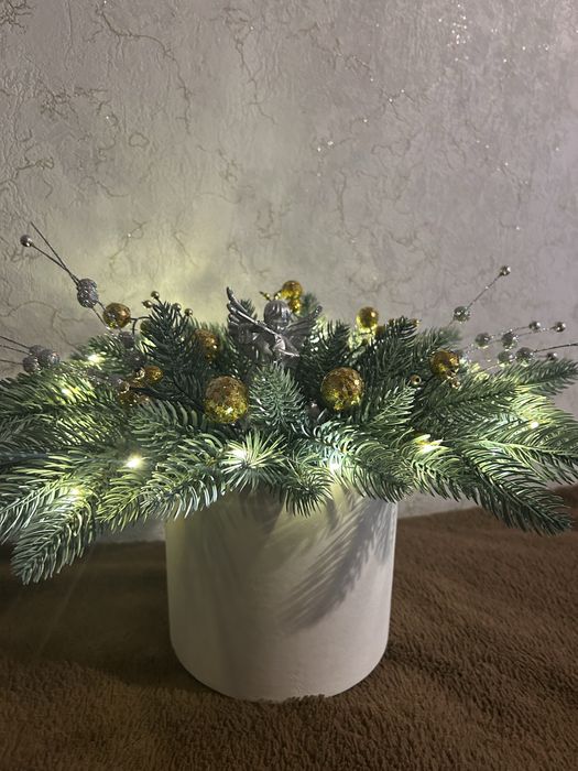 Новорічний букет з підсвіткою