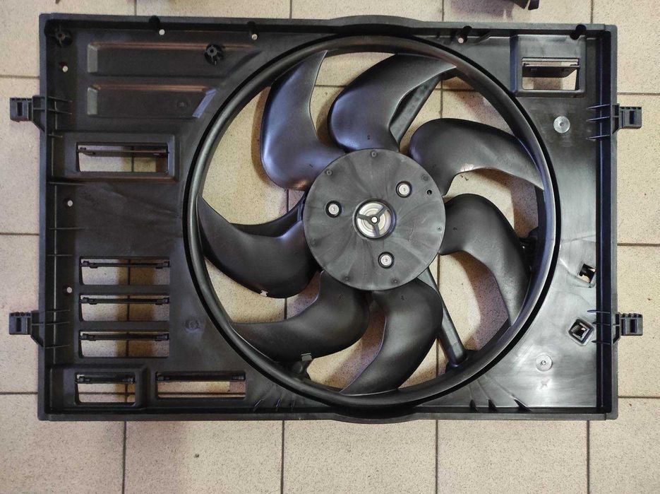 Дифузор радіаторів Golf 7 7.5 GTI Audi A3