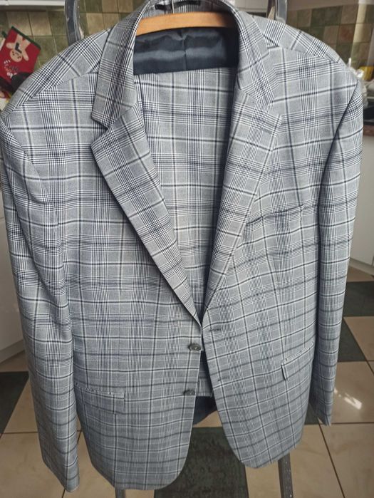 garnitur pako lorente