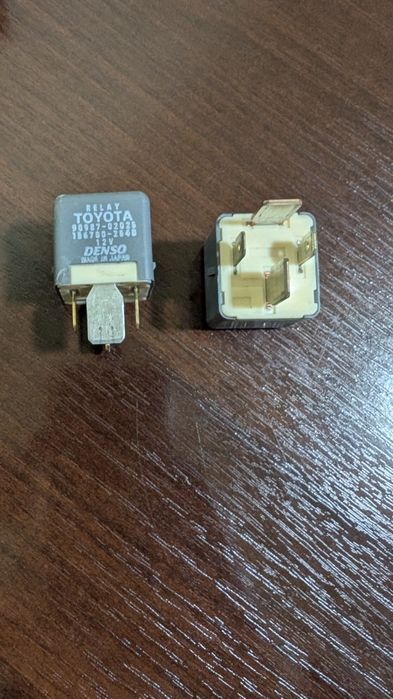 Реле электрическое toyota 90987-02025