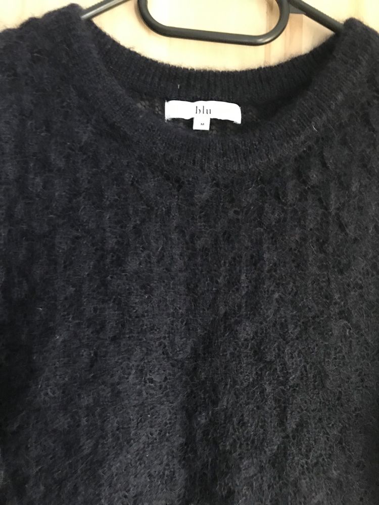 Sweter Blu z moheru