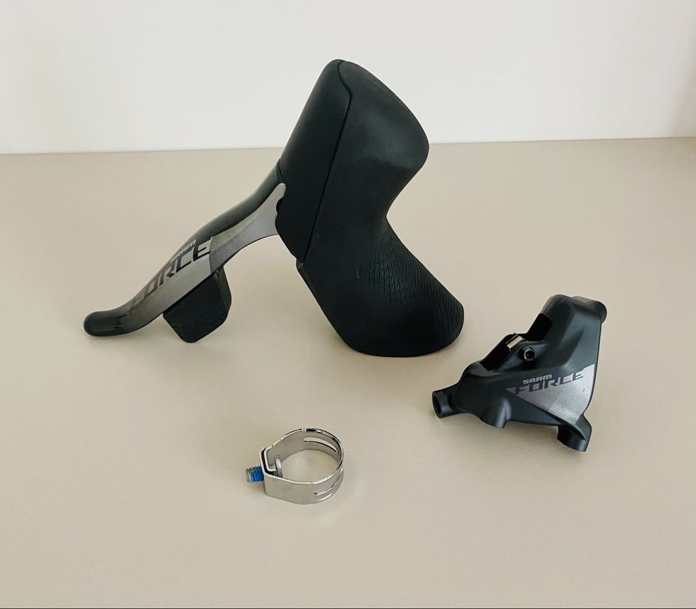 SRAM Force AXS D1 – lewa klamka, zacisk, przewod