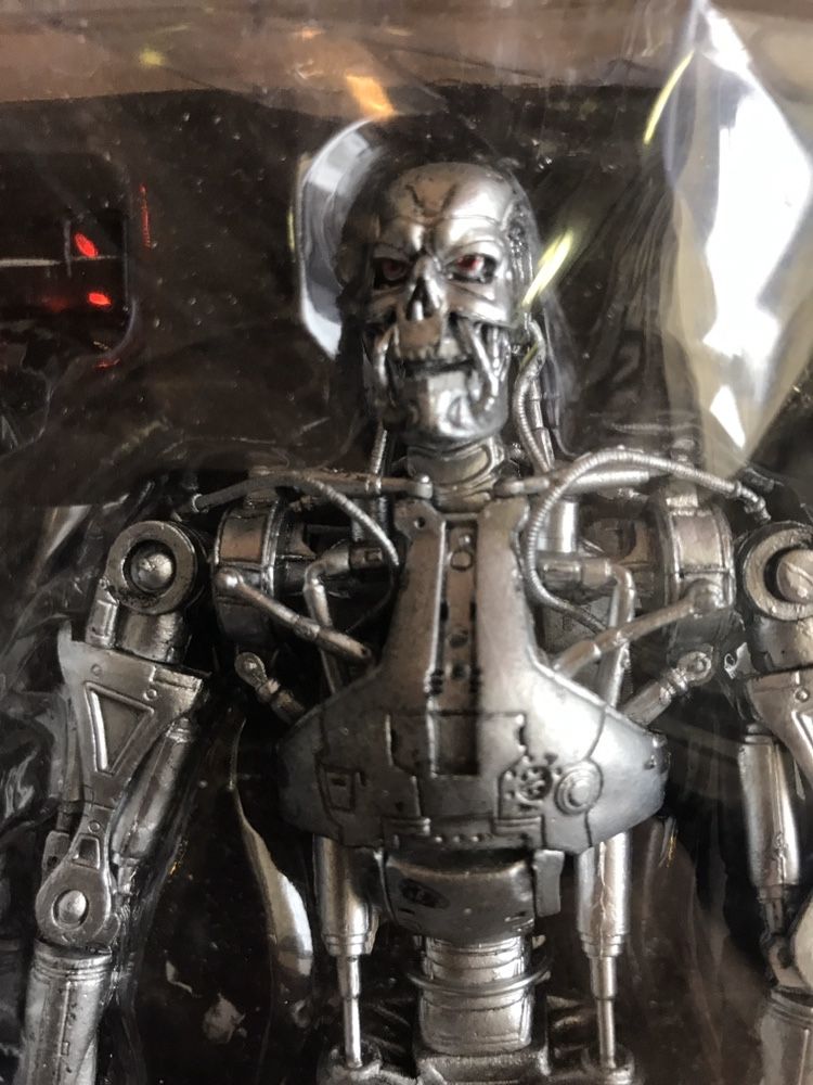 Terminator t 800 Neca exterminador figura