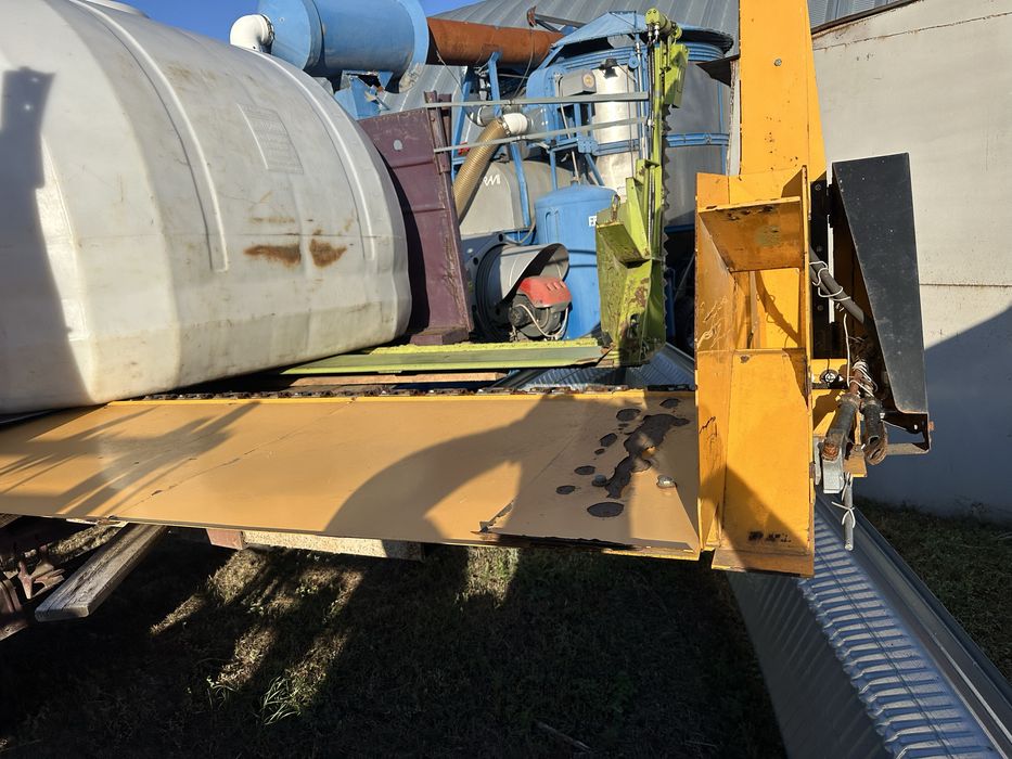 Комбайн Claas MEGA 208