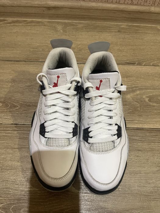 Кроссовки Nike air jordan 4 retro