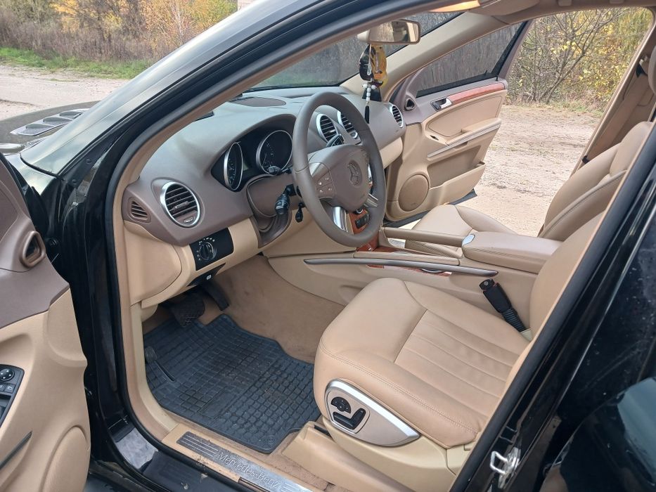 Продам Mercedes ML350