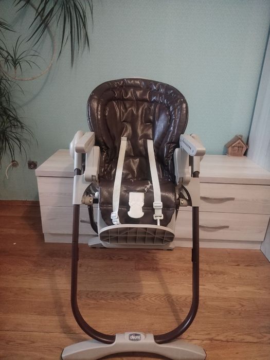 Стільчик для годування Chico
