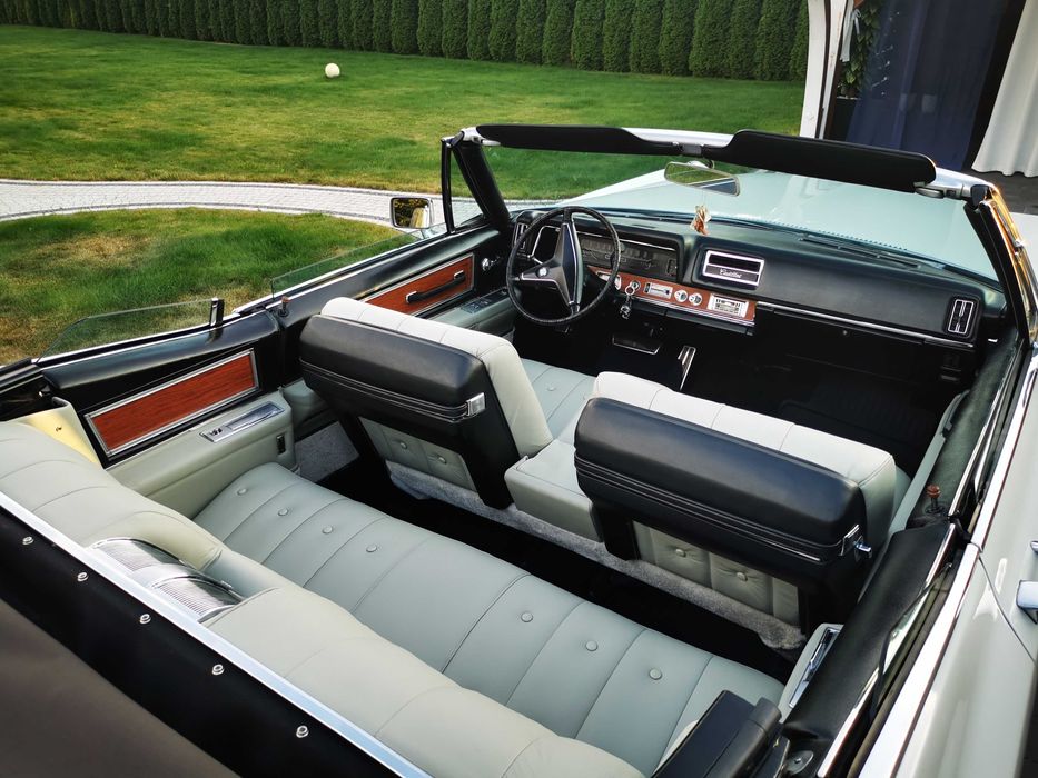 Klasykiem do ślubu BUICK/CADILLAC