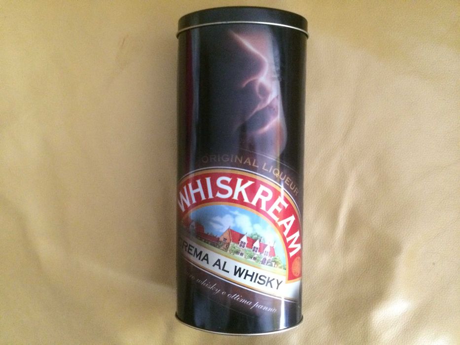 Whiskream crema whisky kolekcjonerska puszka do przechowywania whisky