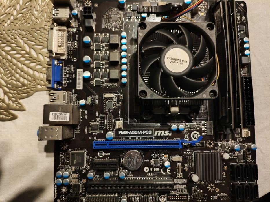 Zestaw AMD A8-5500 z płytą gł MSI FM2-A55M-P33 + 8GB DDR3 1600Mhz