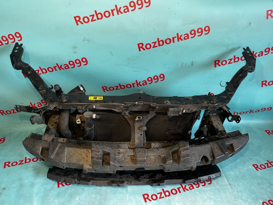 Установочна телевізор Qashqai j10 радіатор 2.0dci Кашкай