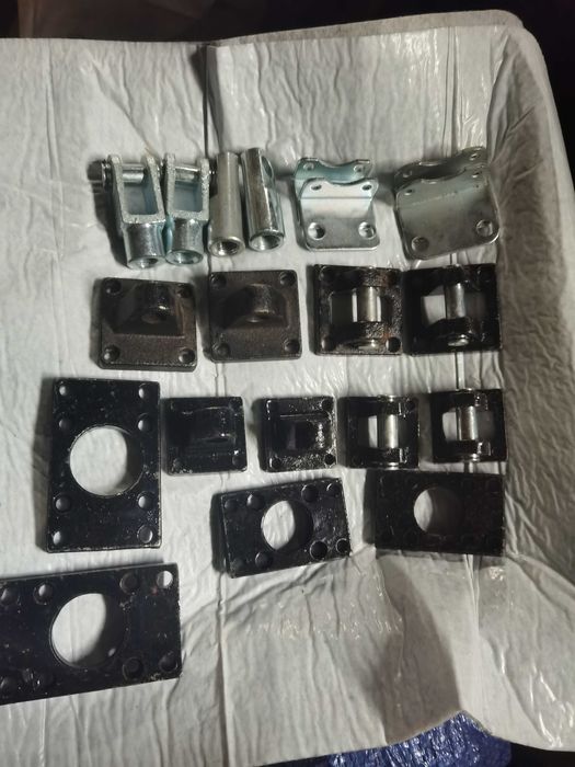 Akcesoria do siłownika pneumatycznego