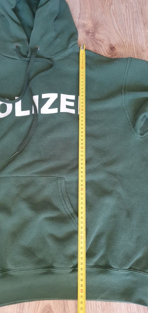 Bluza zielona POLIZEI firmy Fruit of the loom rozmiar M stan jak Nowy
