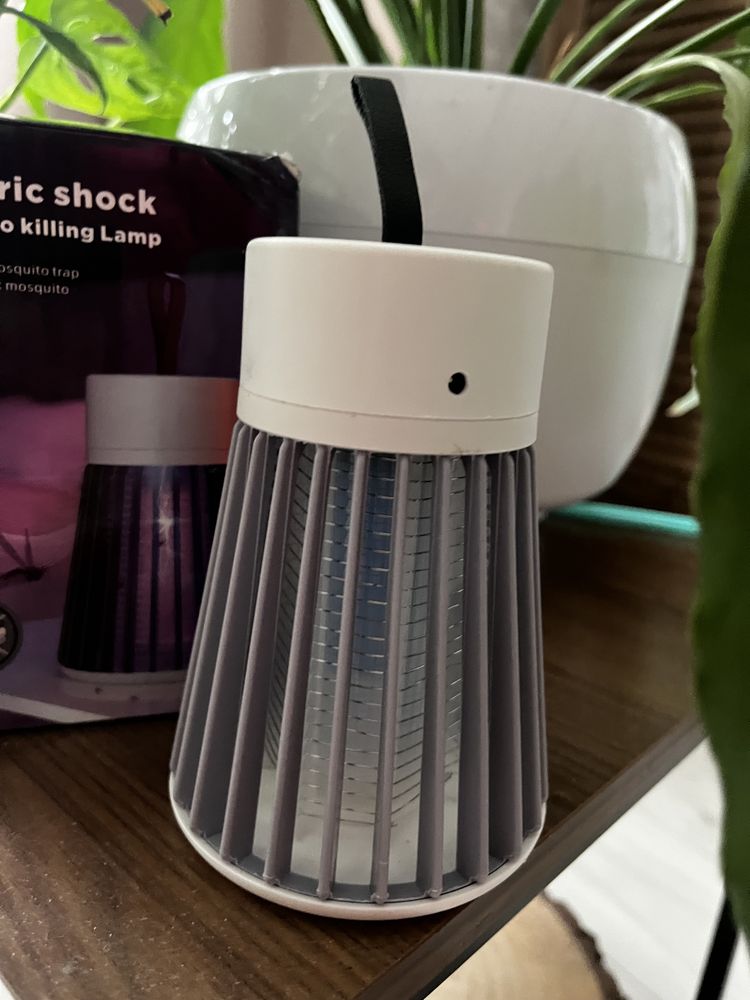 Lampa owadobojcza komary