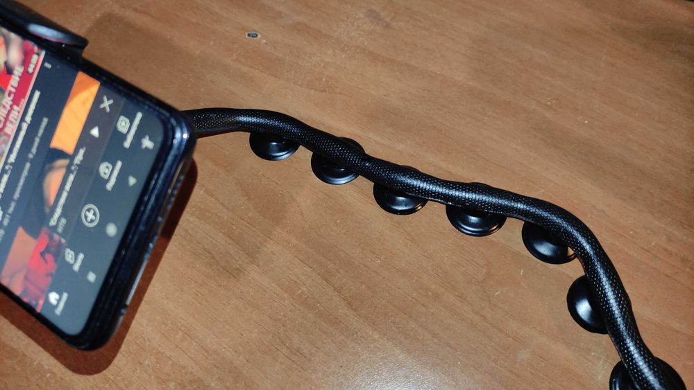 Крепление для смартфона "гусеница"