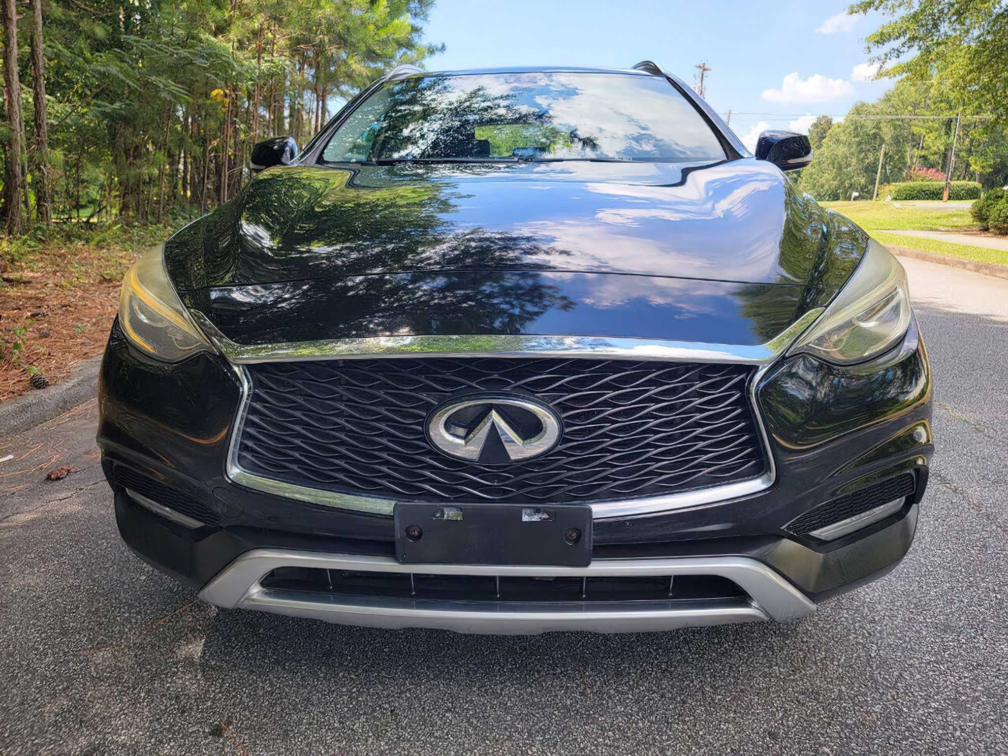Infiniti QX30      2017