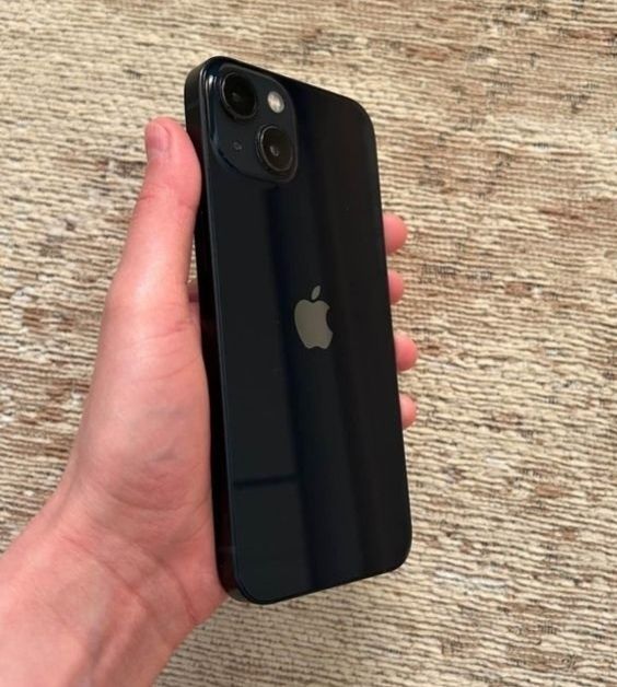 Sprzedam iphone 13 128gb