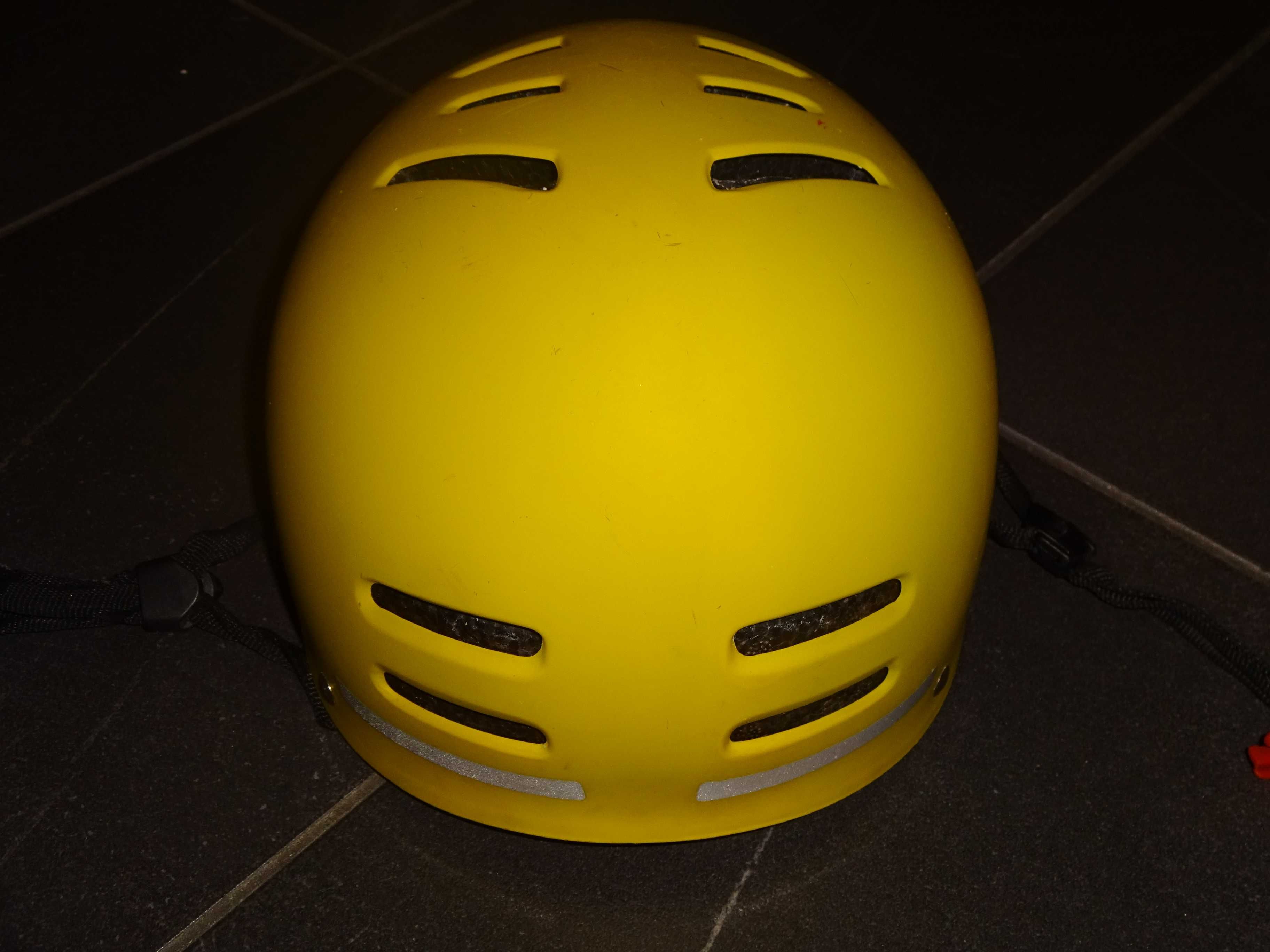 DELTA SPORT żółty kask ochronny skateboard wrotki XS - S / 52 - 57 cm
