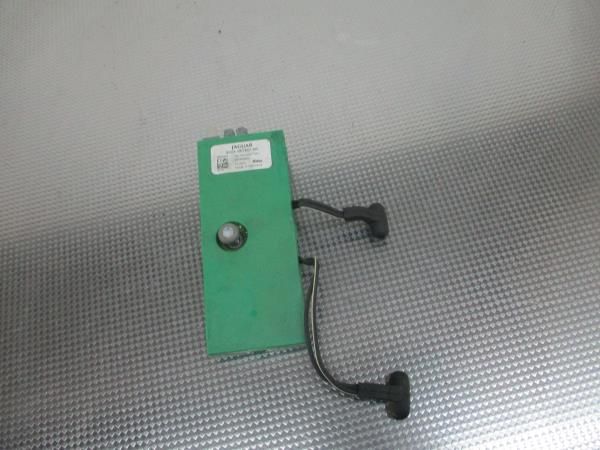 Amplificador de antena JAGUAR XF (X250)