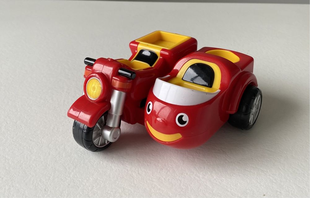 мотоцикл с коляской Макса  Wow Toys Motorbike Max Полицейская машина