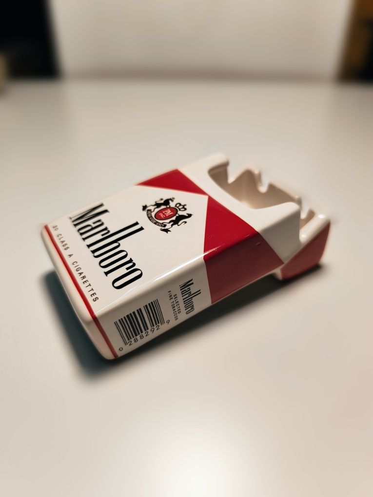 Cinzeiros de coleção antigos Marlboro vintage